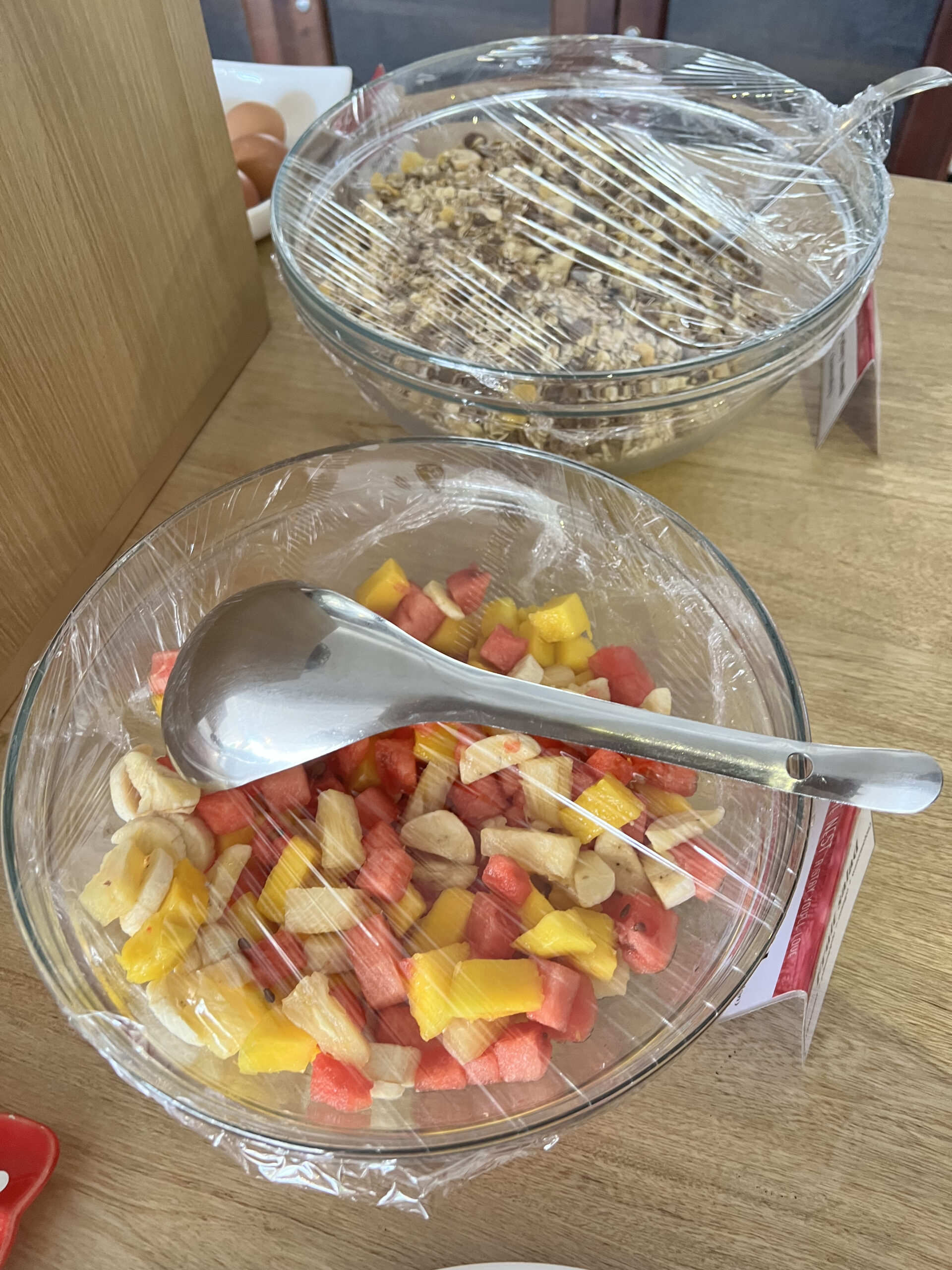 Mixed Fruit and Granola 