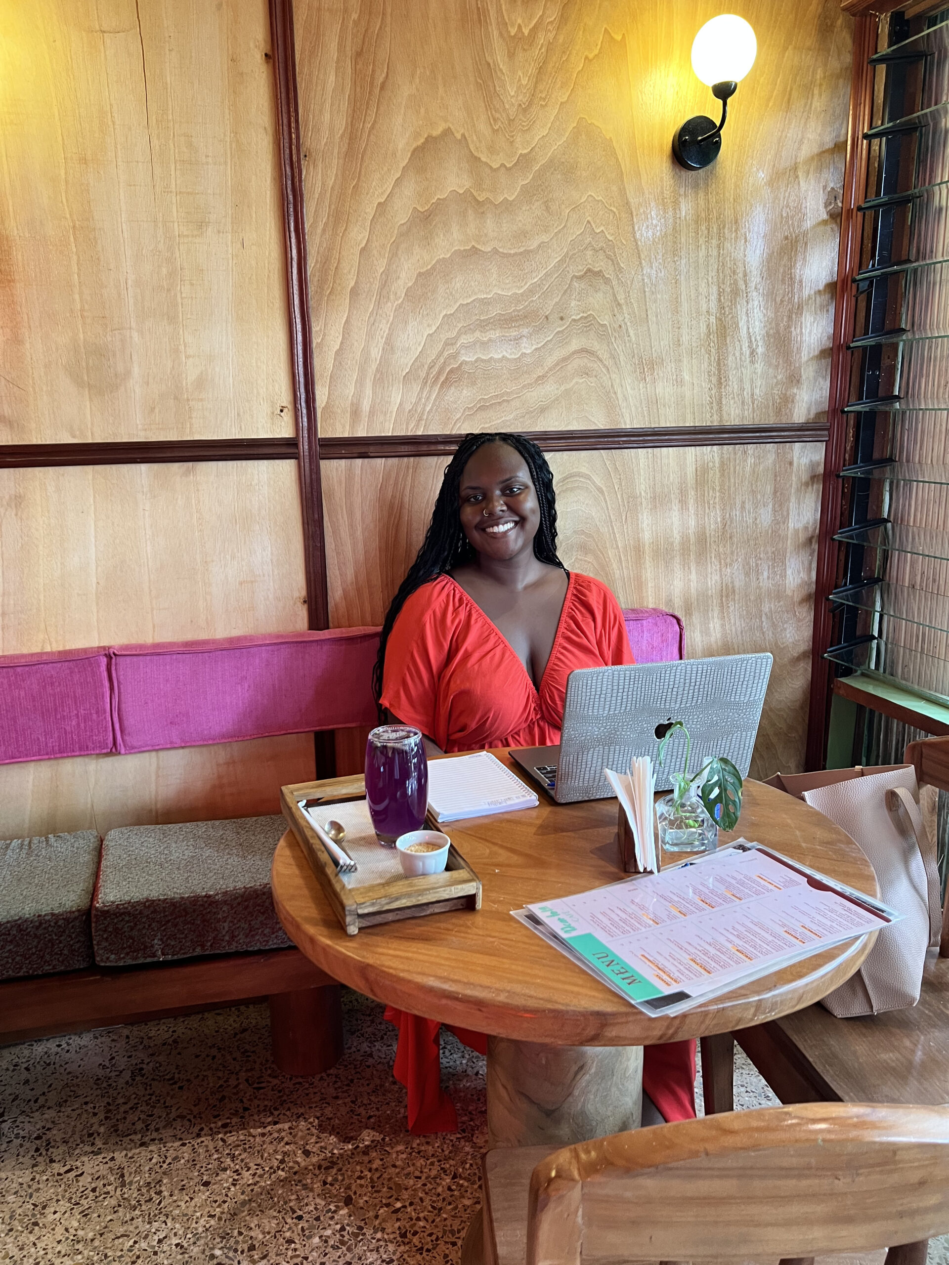 Christina Jane, Travel Blogger at Dear Lola Cafe 