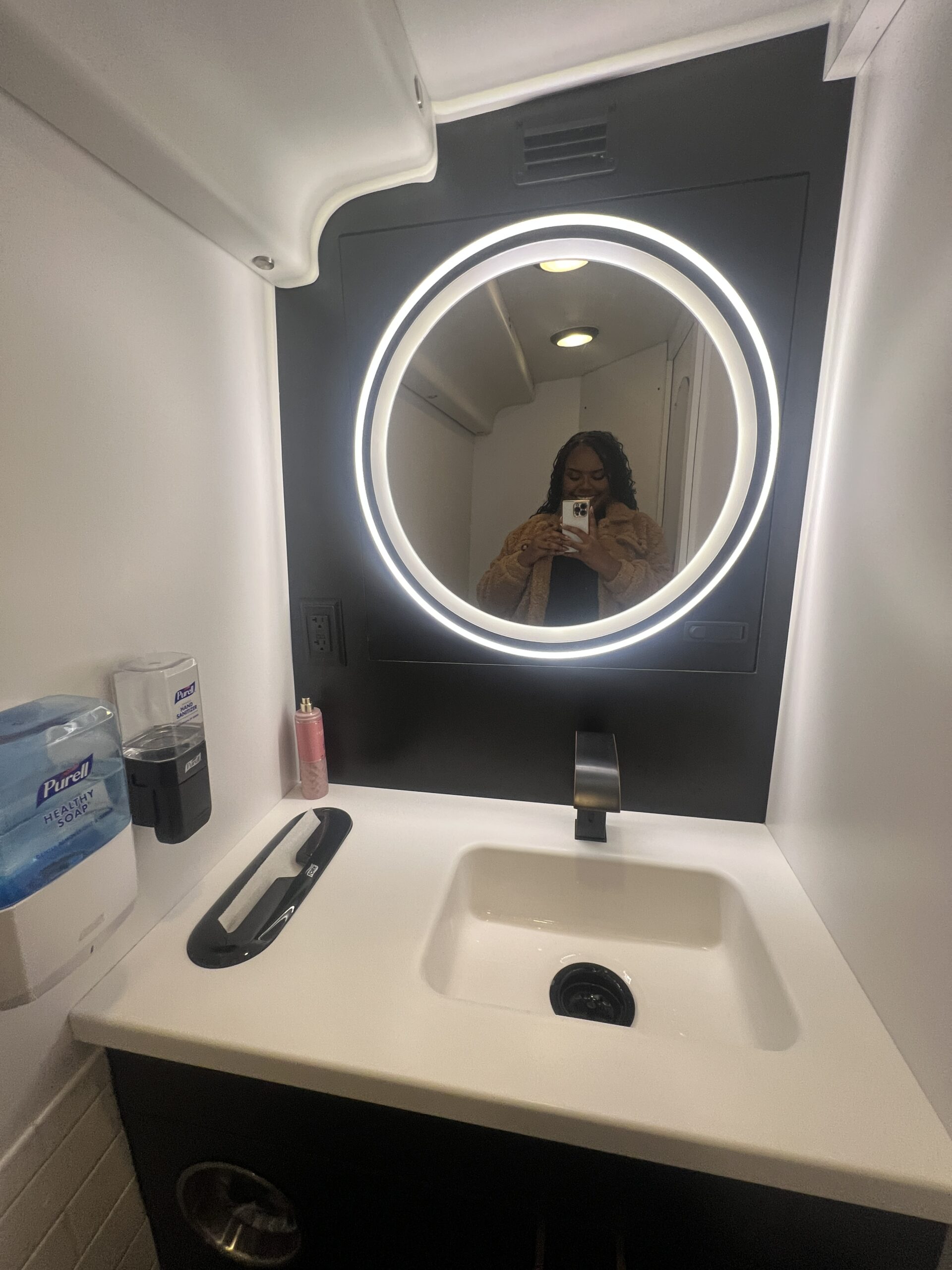 The Jet Bathroom Sink Area