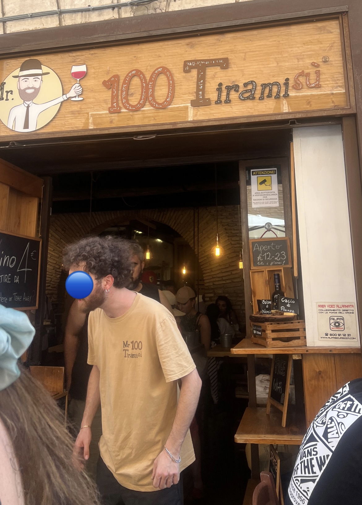Mr. 100 Tiramisu