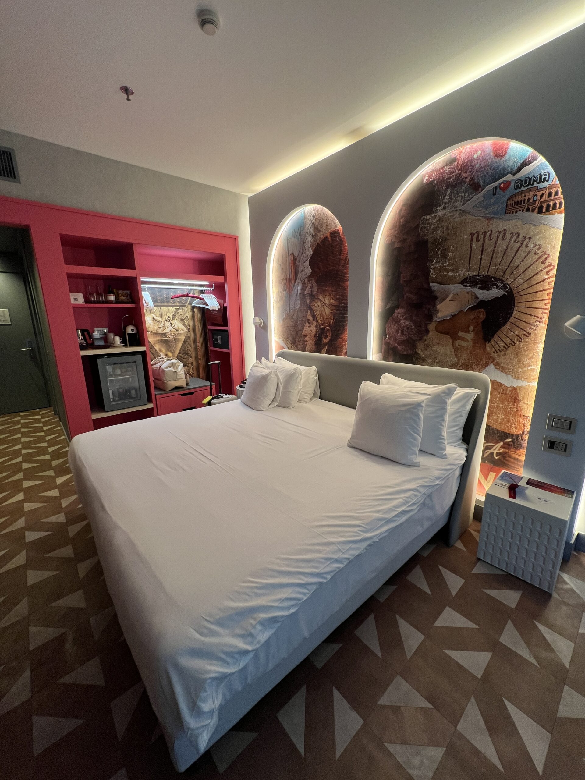 nhRoma Hoel Room