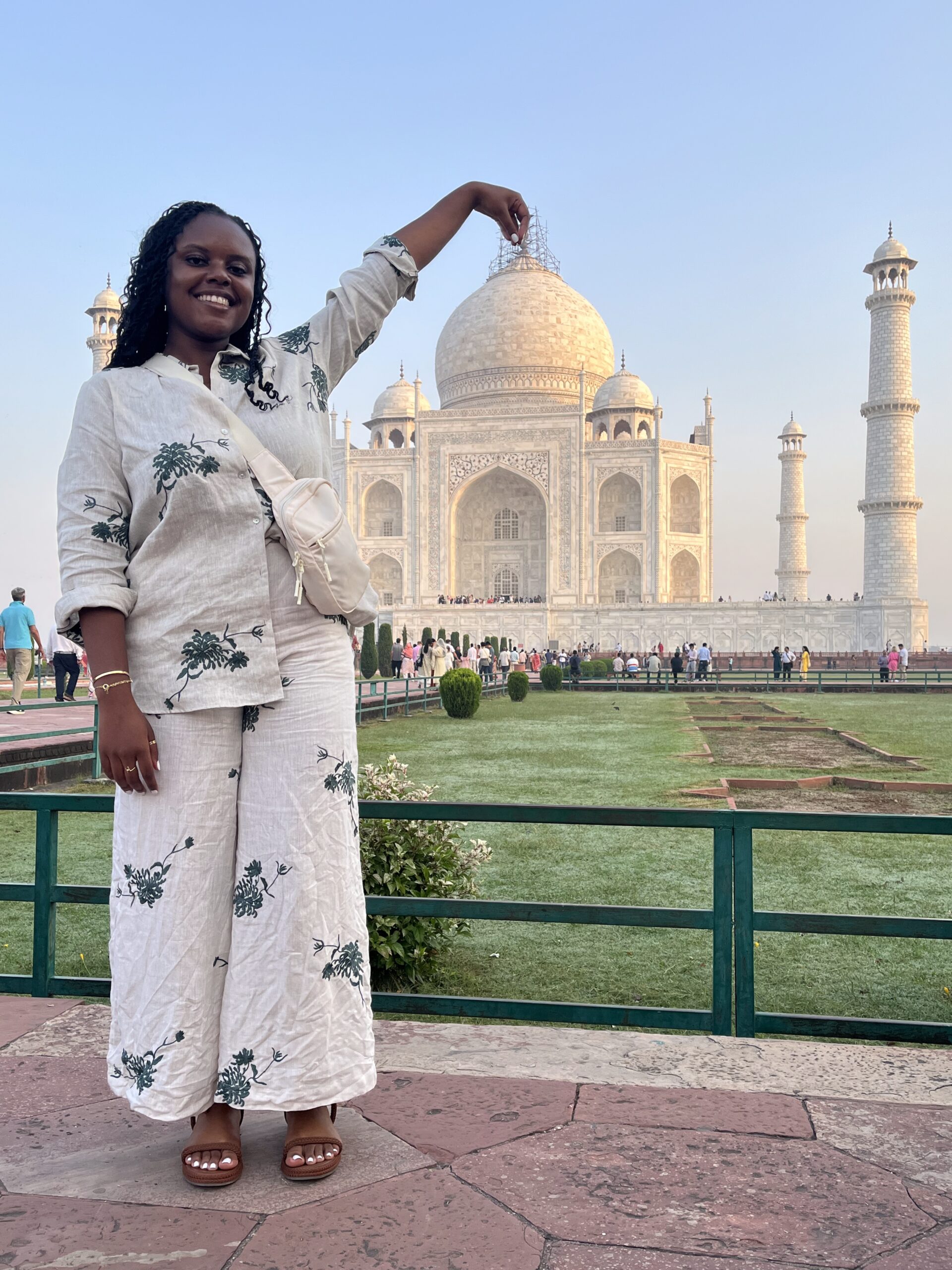 Christina and the Taj Mahal 